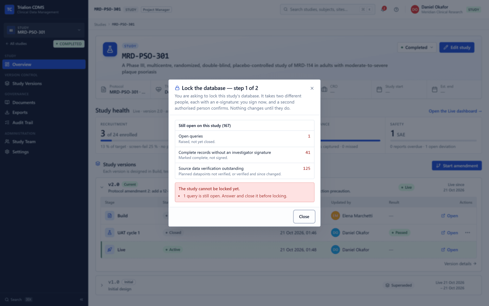 The lock dialog while a query is open: it lists what must be cleared and offers nothing to sign; Close takes the place of Cancel.